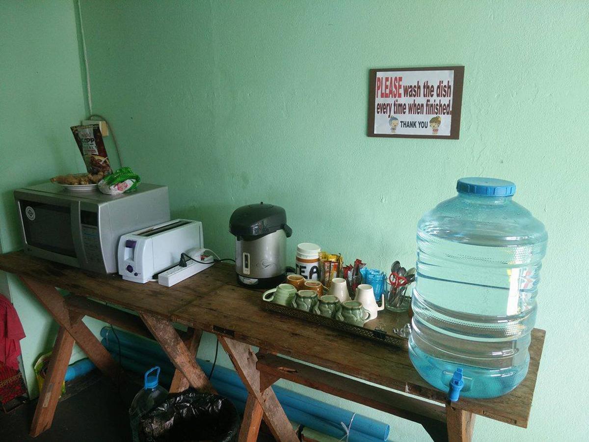 J Giant Hostel Chiang Mai Esterno foto